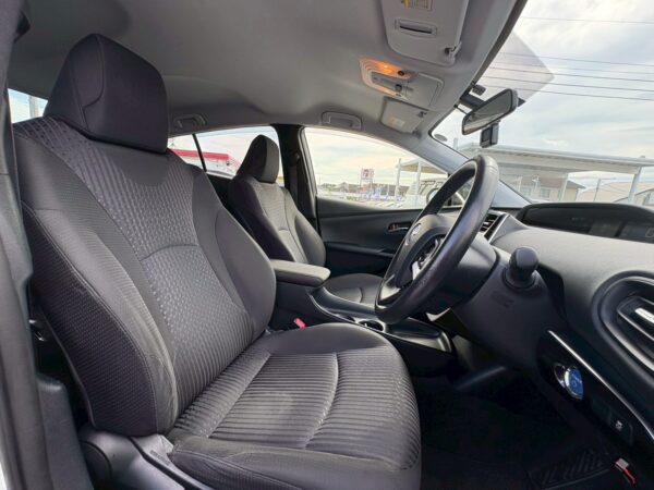 プリウス S 50系